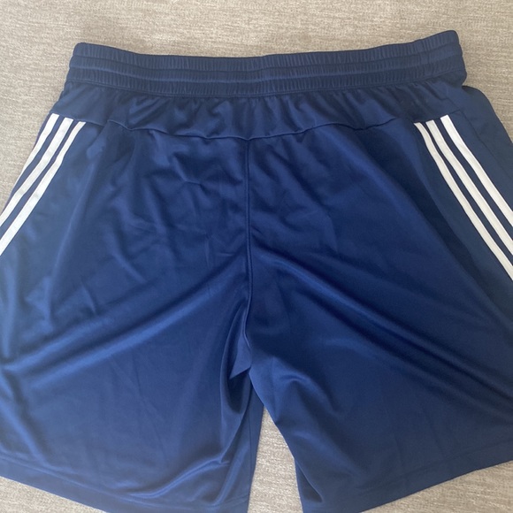 Adidas Aeroready blue 3 stripe shorts Size 2XL. NWT - Picture 2 of 9